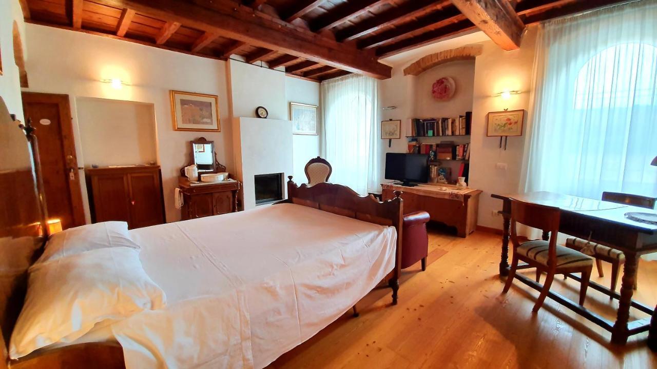 Alla Locanda Del Cinquecento Castrocaro Terme Bagian luar foto